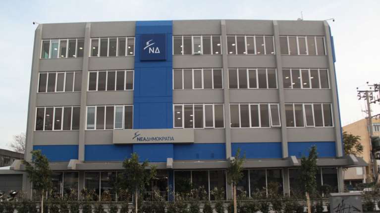 Βολές ΝΔ σε Κοτζιά για αλαζονεία, στη Β. Ελλάδα ο Μητσοτάκης