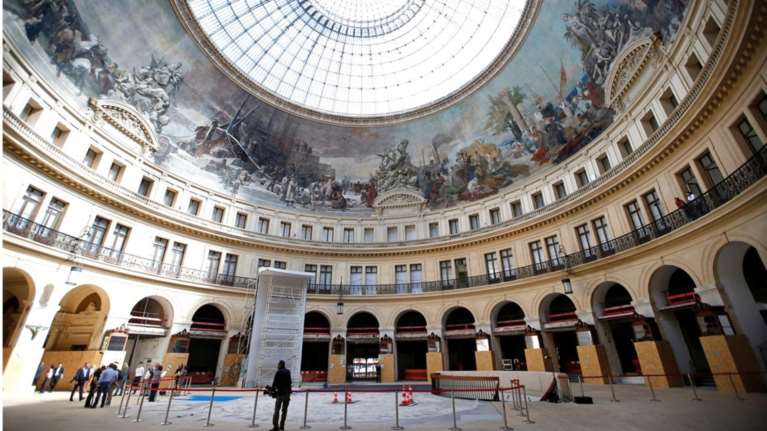 Κλειστά δημοφιλή τουριστικά αξιοθέατα του Παρισιού λόγω απεργιών