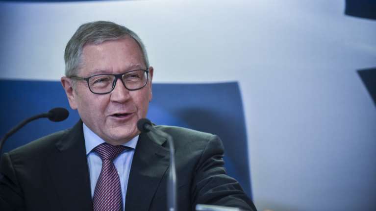 Ρέγκλινγκ: Θα αποφασίσουμε την κατάλληλη ελάφρυνση χρέους