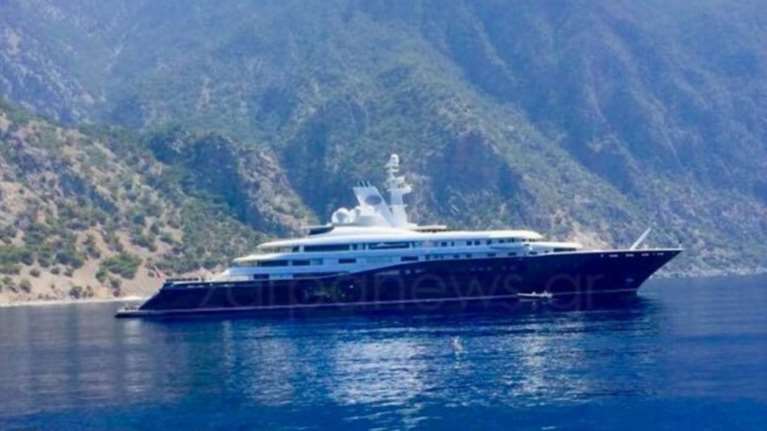 Στα Σφακιά το πλωτό γιγαντιαίο παλάτι του σεΐχη του Κατάρ