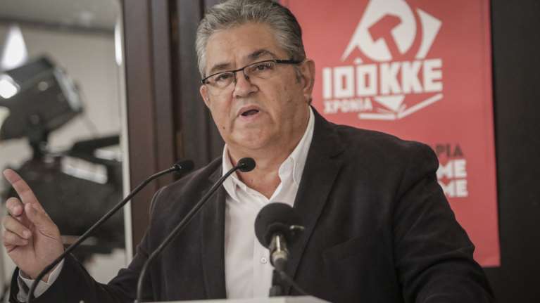 Koυτσούμπας: Γελοία σόου Τσίπρα-Καμμένου