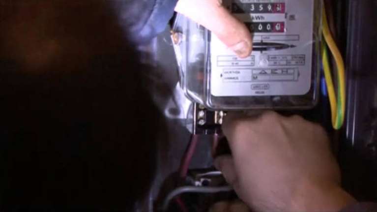 Ρευματοκλοπές: Σχέδιο για έξυπνους μετρητές σε όλους τους καταναλωτές