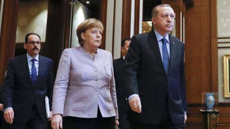 Η Άγγ. Μέρκελ θα συγχαρεί τον Τούρκο Πρόεδρο «εν ευθέτω χρόνω»