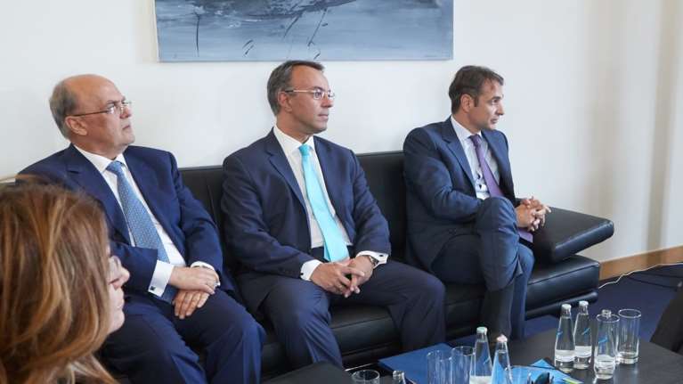 Μητσοτάκης: Άμεσα η μείωση στη φορολογία των επιχειρήσεων