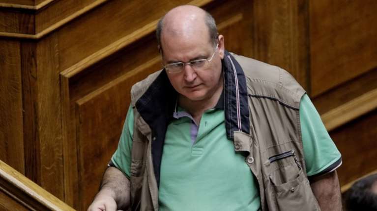 Φίλης: Πολιτικά και ηθικά πρέπει να μην κοπούν οι συντάξεις