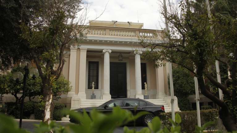 Κυβέρνηση: Οι τρεις κίνδυνοι που αποφύγαμε στη Σύνοδο Κορυφής