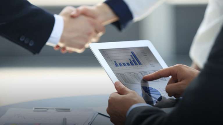 Πώς βλέπουν 30 CEO την κατάσταση στην Ελλάδα για επενδύσεις