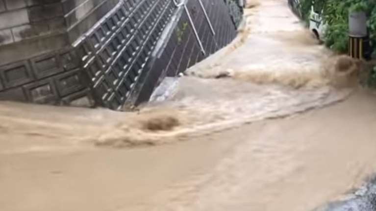 Φονικές πλημμύρες στην Ιαπωνία με 38 νεκρούς