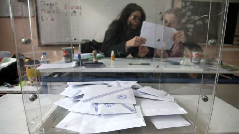 Ο &quot;γρίφος&quot; της Β&#39; Αθήνας: Τα πρόσωπα και η χαρτογράφηση