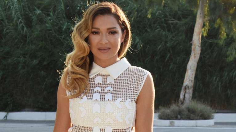 Σοβαρό ατύχημα για τη Ζώη:&quot;Έπεσα από τα 7,5 μέτρα. Με έβγαλαν καταδύτες&quot;