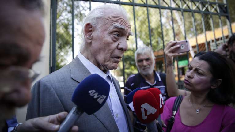 Ελεύθερος και πάλι ο Άκης Τσοχατζόπουλος μετά την απολογία του