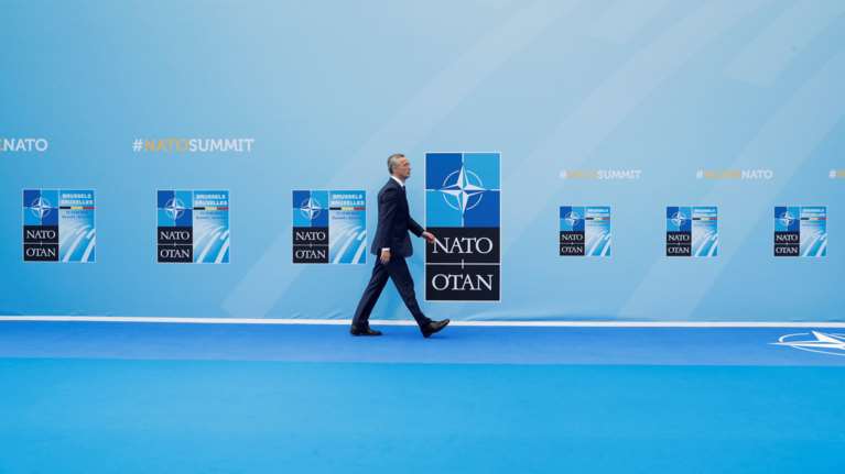 Πρακτορείο ΜΙΑ: Τι θα αναφέρει η απόφαση του ΝΑΤΟ για την πΓΔΜ