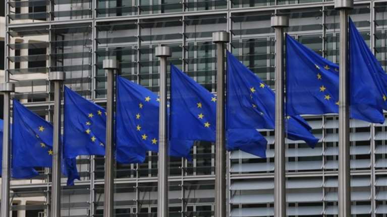 Βρυξέλλες: Ο Χαν δεν αναφέρθηκε σε «αλλαγή συνόρων» Ελλάδας- Αλβανίας