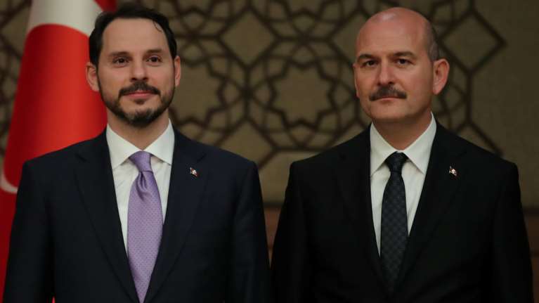 Νέο ιστορικό χαμηλό για την τουρκική λίρα