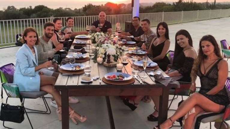 Oι ευχές της μητέρας του Ρονάλντο από το Costa Navarino