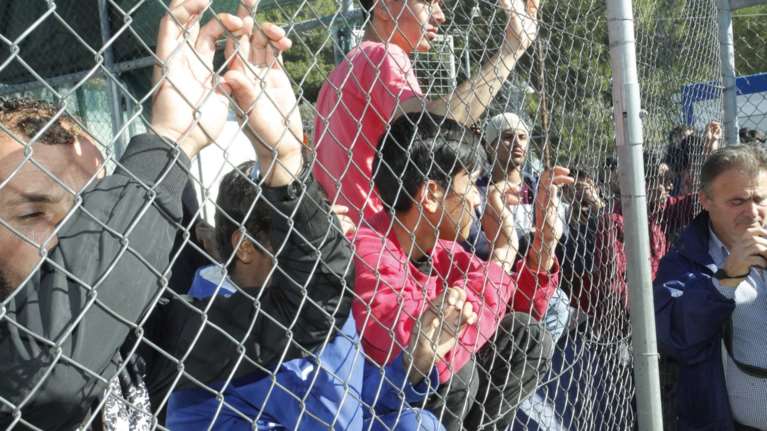 ΓΕΕΘΑ: Με υπεράριθμους πρόσφυγες/μετανάστες οι δομές μας