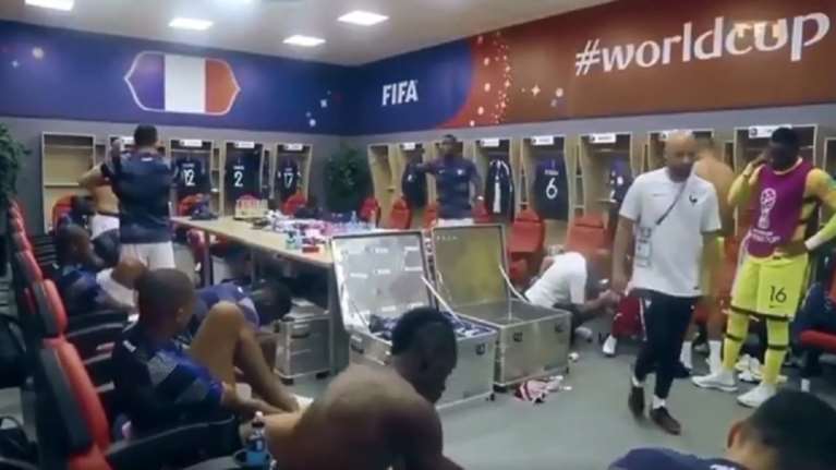 Η ηγετική ομλία Πογκμπά πριν τον αγώνα με την Ουρουγουάη (βίντεο)