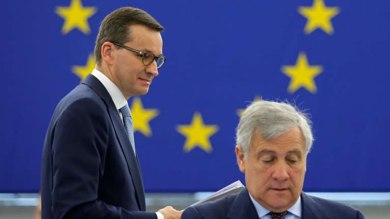 Ο Ταγιάνι στηρίζει στη συμφωνία των Πρεσπών