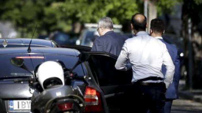 Εκτάκτως στον Τσίπρα ο Κοτζιάς μετά την ακύρωση της επίσκεψης Λαβρόφ