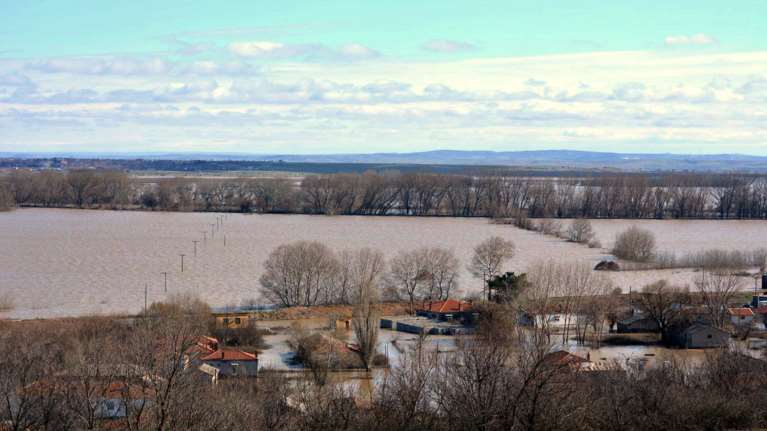Δραματική έκκληση του πατέρα των παιδιών που χάθηκαν στον Έβρο