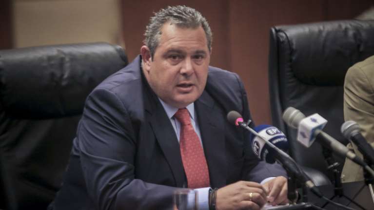 Καμμένος: Στρατιωτικά περίπολα για την πρόληψη πυρκαγιών