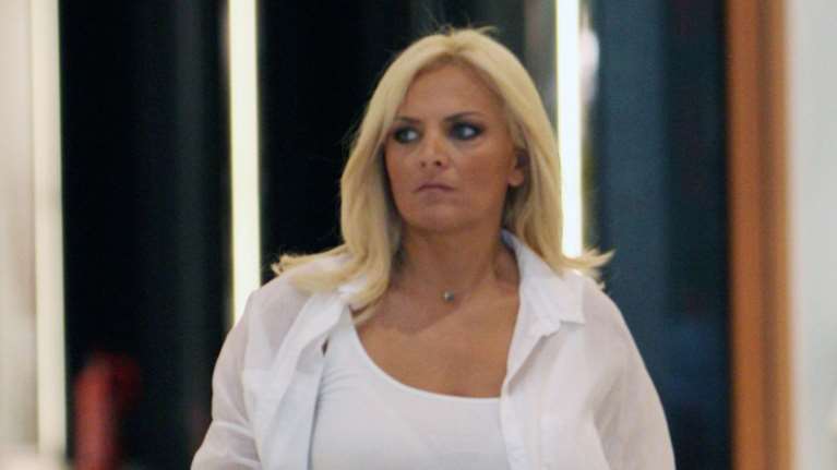 Χριστίνα Λαμπίρη: &quot;Εγώ και η οικογένειά μου ζούσαμε από αυτήν τη δουλειά - Δεν υπήρχε ένα εισόδημα, ένα ακίνητο&quot;