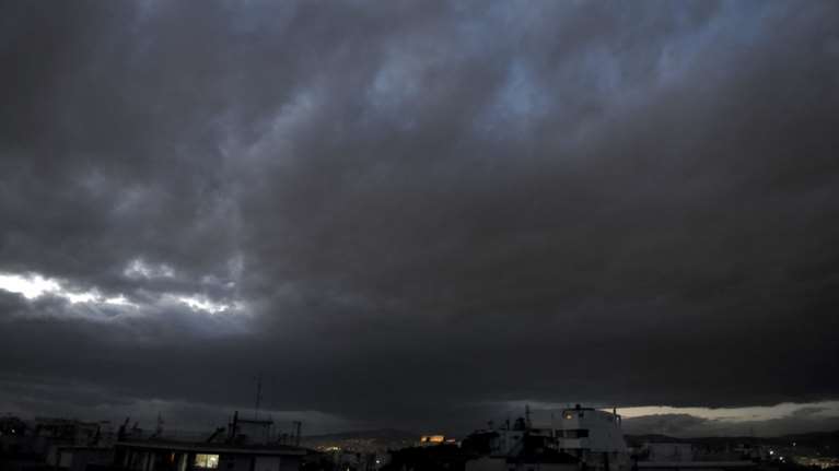 ΕΜΥ: Έκτακτο δελτίο επιδείνωσης του καιρού από το απόγευμα