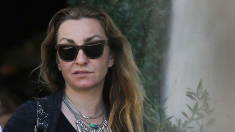 Δύσκολες ώρες για τη Ρούλα Ρέβη: Ο πατέρας της πέθανε ξαφνικά από ανακοπή