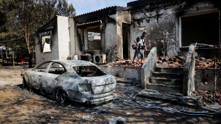 Πρόσθετα μέτρα στήριξης για τους πυρόπληκτους από το υπ. Εργασίας