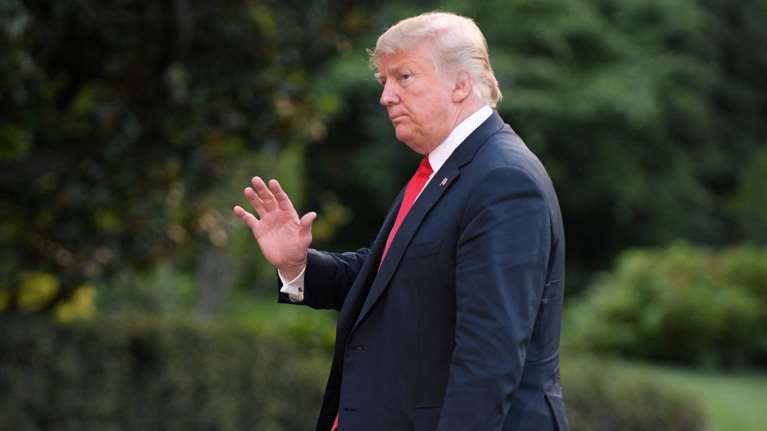 Ο Τραμπ ευχαρίστησε τον Κιμ Γιονγκ Ουν για τα λείψανα πεσόντων