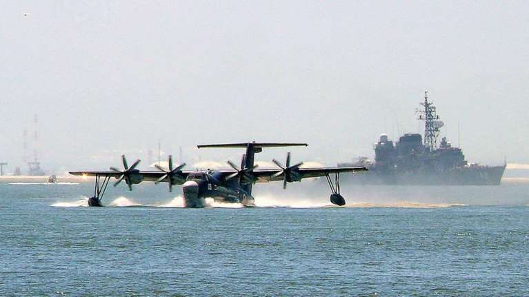 Βloomberg: Η Ελλάδα ενδιαφέρεται για γιαπωνέζικα πυροσβεστικά αεροσκάφη