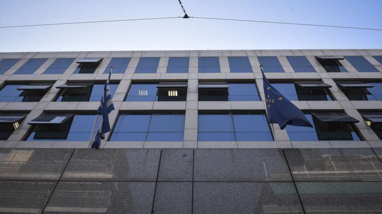 318 προσλήψεις σε κεντρικούς ΟΤΑ και εταιρείες του Δημοσίου