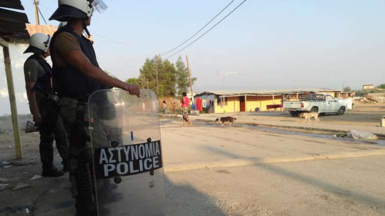 Πυροβολισμοί σε καταυλισμό Ρομά στη Ρόδο - 13 τραυματίες