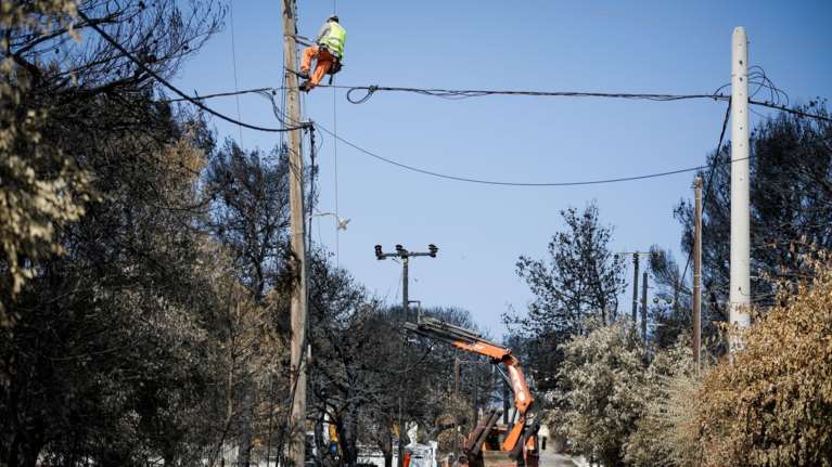 ΔΕΗ: Διαγραφή και ρυθμίσεις οφειλών για τους πυρόπληκτους