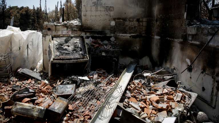 Εξακόσιες αιτήσεις πυρόπληκτων για τη χορήγηση της έκτακτης ενίσχυσης