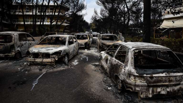 BBC: Έστελναν τους οδηγούς στην πορεία της φωτιάς