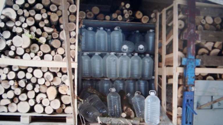 Ποσότητα 300 λίτρων επικίνδυνων ποτών εντοπίστηκε στη Ζάκυνθο