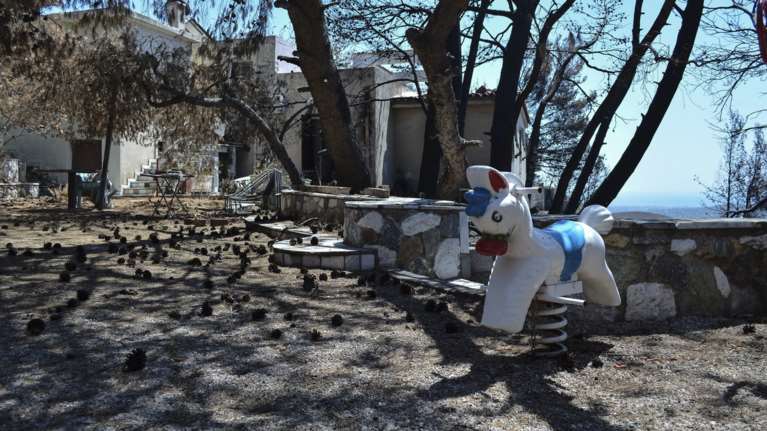 Επικοινωνία «μηδέν» ανάμεσα σε Πυροσβεστική και ΕΛΑΣ στο Μάτι