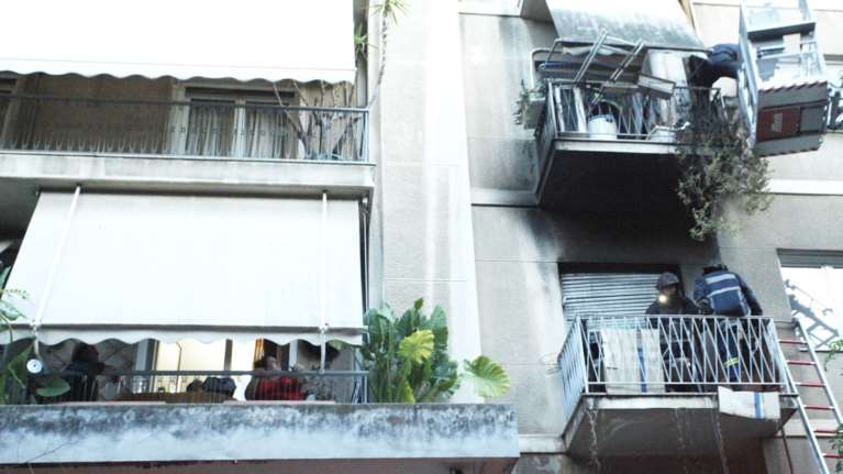 Πυρκαγιά σε διαμέρισμα τρίτου ορόφου στη Νίκαια