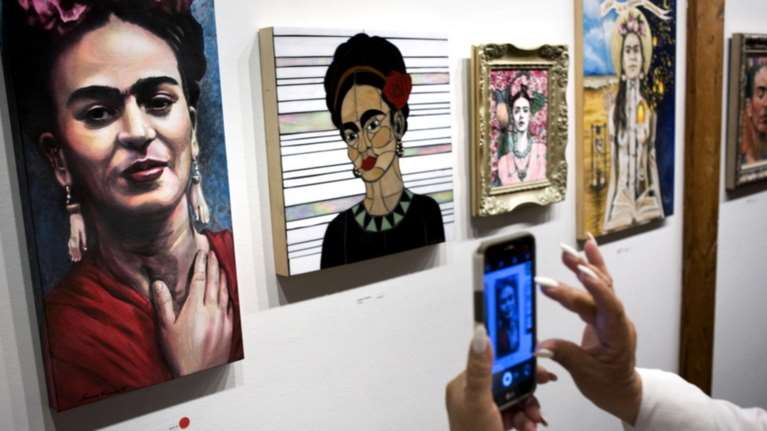 Ουγγαρία: Στο στόχαστρο των συντηρητικών η... Φρίντα Κάλο
