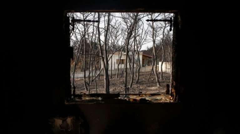 Δεν θα δοθεί στη δημοσιότητα ο κατάλογος των θυμάτων στις πυρκαγιές