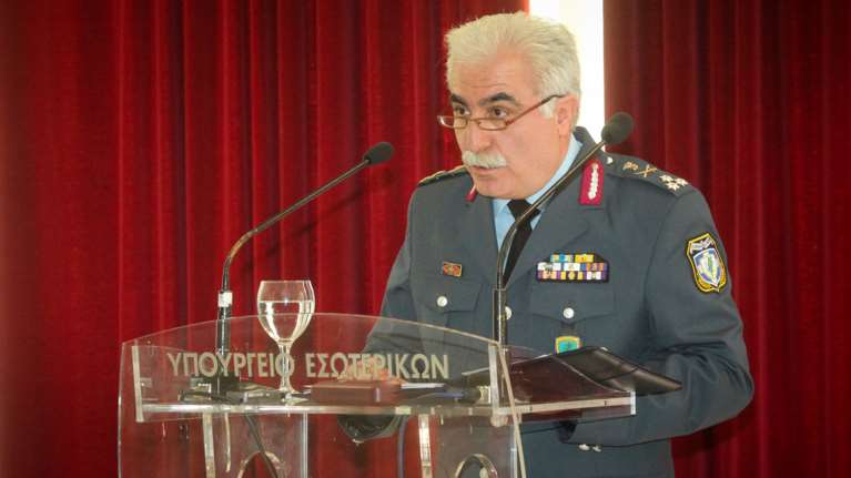 Συγκίνηση και αιχμές στην παράδοση - παραλαβή της ΕΛ.ΑΣ.