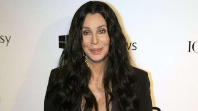 Με διασκευές των ΑΒΒΑ ο νέος δίσκος της Σερ