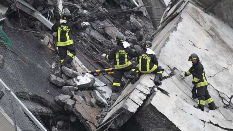 Οι πιο φονικές καταρρεύσεις γεφυρών τα τελευταία 20 χρόνια