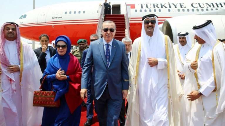 Προεδρία: Το Κατάρ «ρίχνει» 15 δισ. δολ. στην Τουρκία