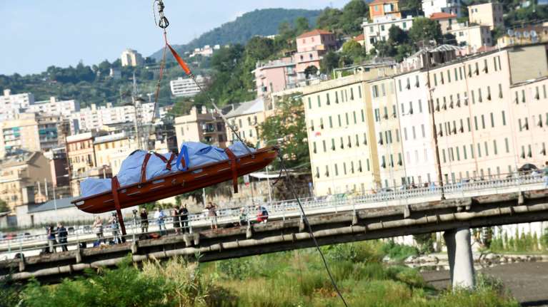 Εθνικό πένθος στην Ιταλία: Παύει η ανάθεση εκμετάλλευσης αυτοκινητοδρόμων