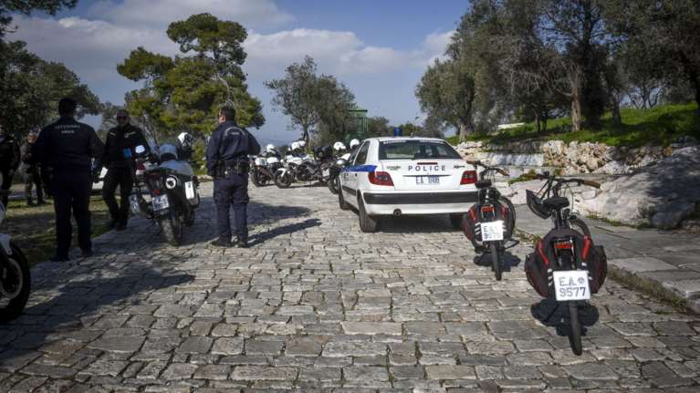 Ληστεία Φιλοπάππου: Δέκα οι βασικοί ύποπτοι
