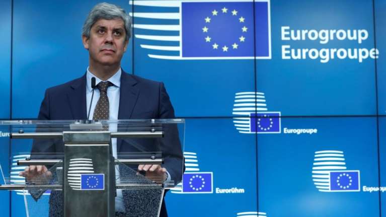 Σεντένο στα ελληνικά: Καλημέρα, καλωσήρθατε στην κανονικότητα