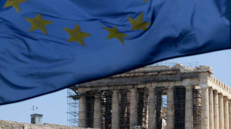 Reuters: Δέσμια των πιστωτών της ευρωζώνης και των δανείων η Ελλάδα
