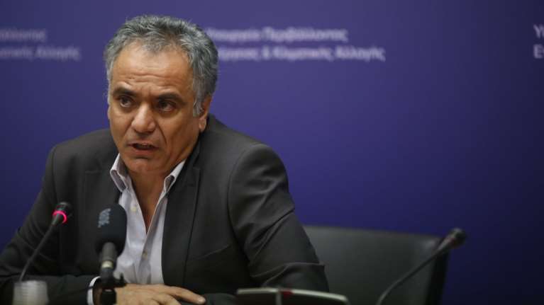 Σκουρλέτης: Το κόμμα δεν είναι κυβερνητικό παραμάγαζο